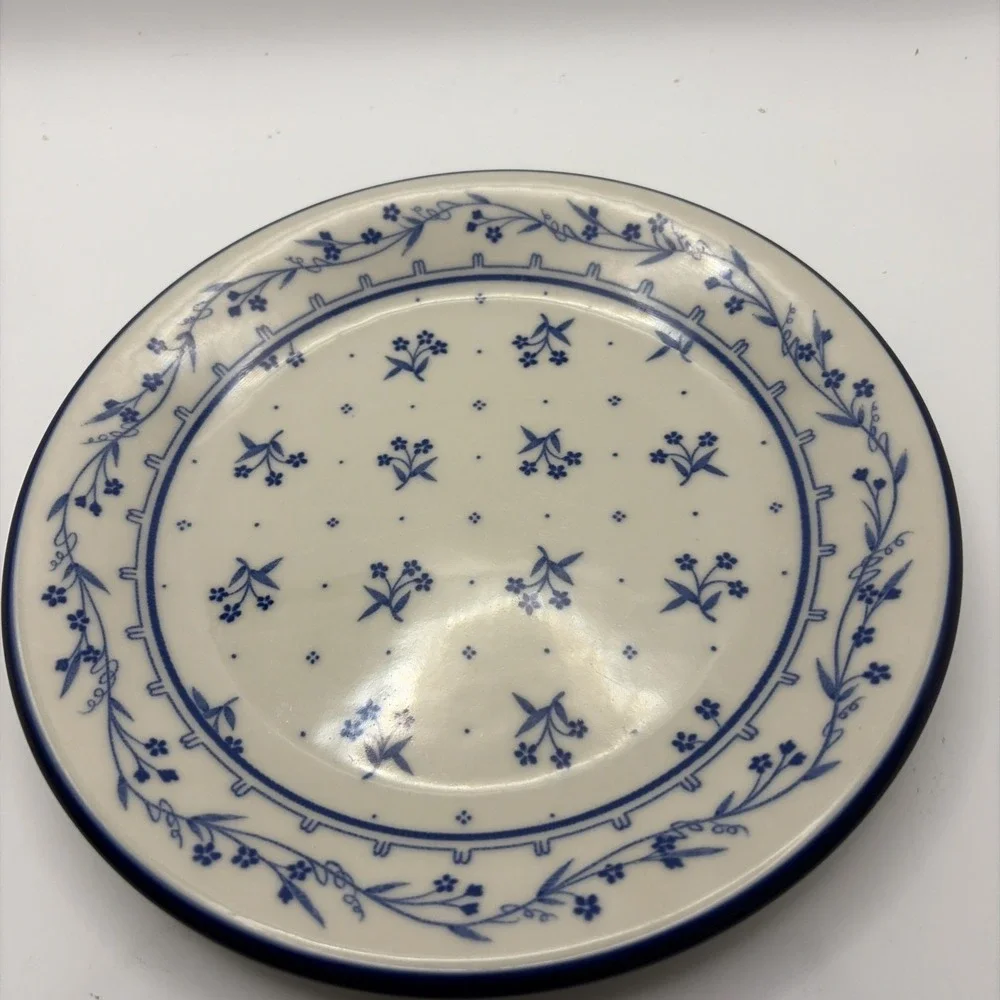 Lot Of 4‎ Provence 260 Bouquet Blue Floral Plates 7 7/8